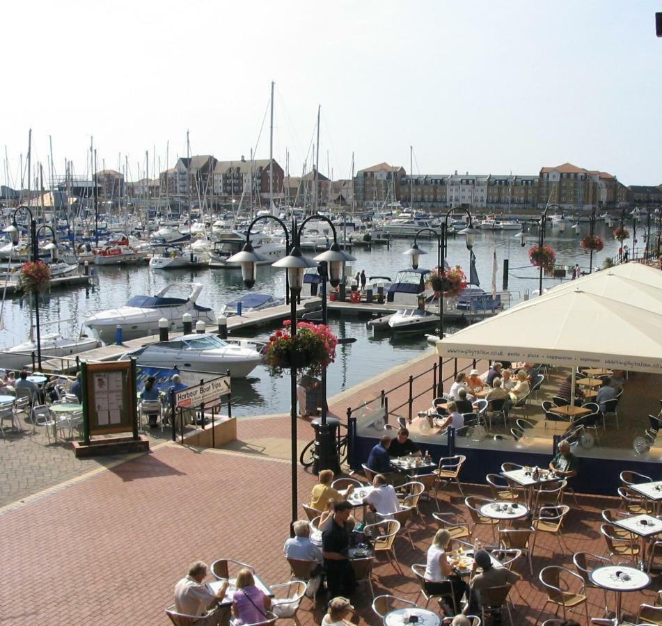 Eastbourne, Sovereign Harbour Holiday Home Exterior foto
