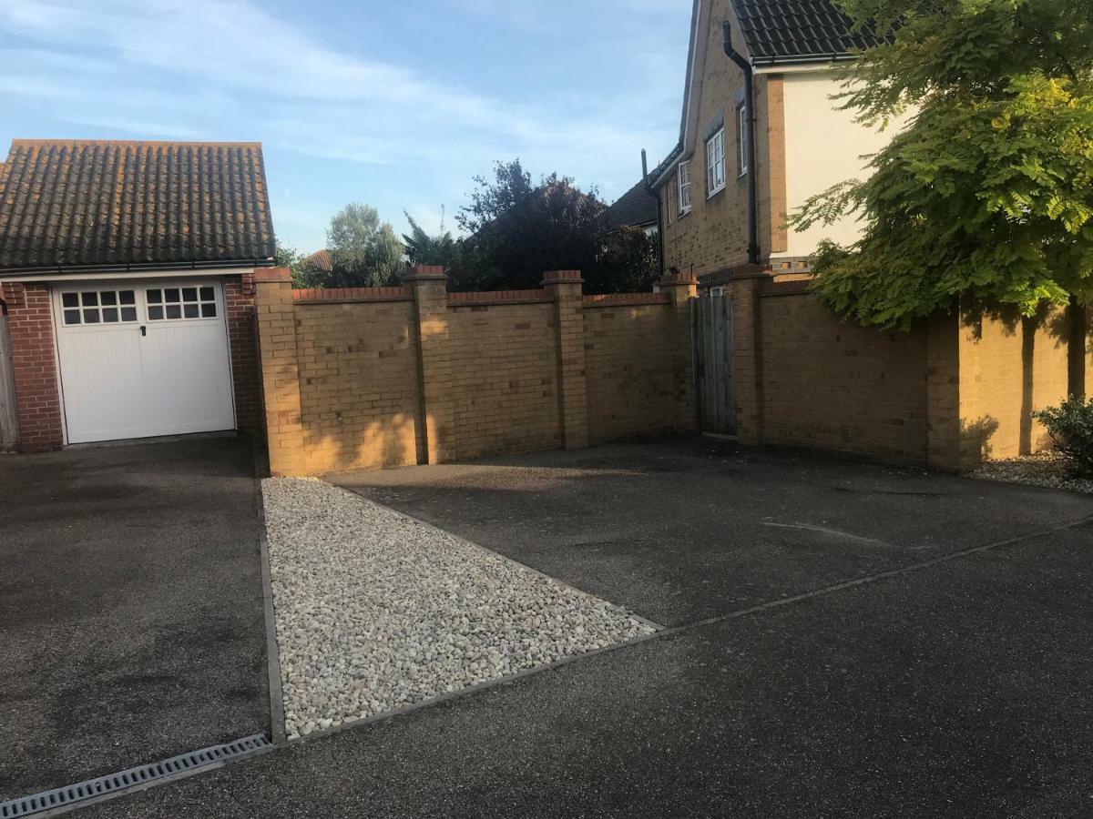 Eastbourne, Sovereign Harbour Holiday Home Exterior foto